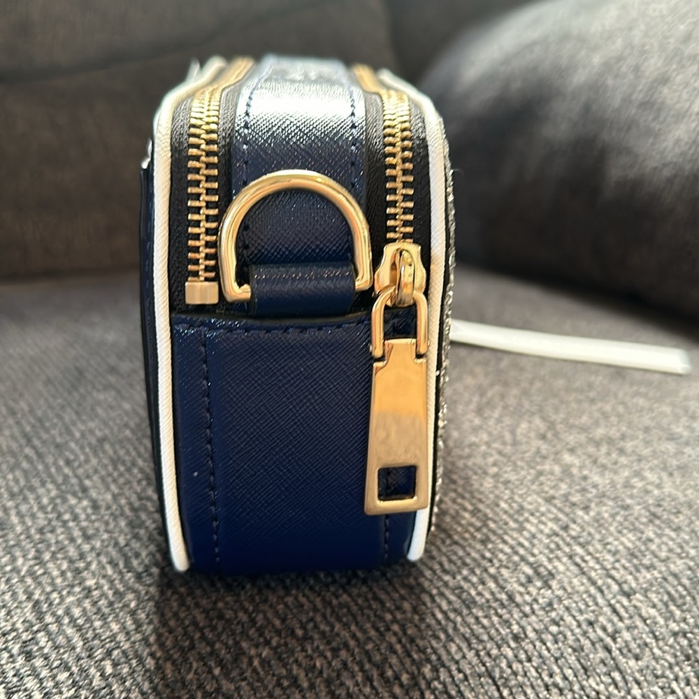 Silver Multicolor Snapchat camera bag - Picture 2 of 5
